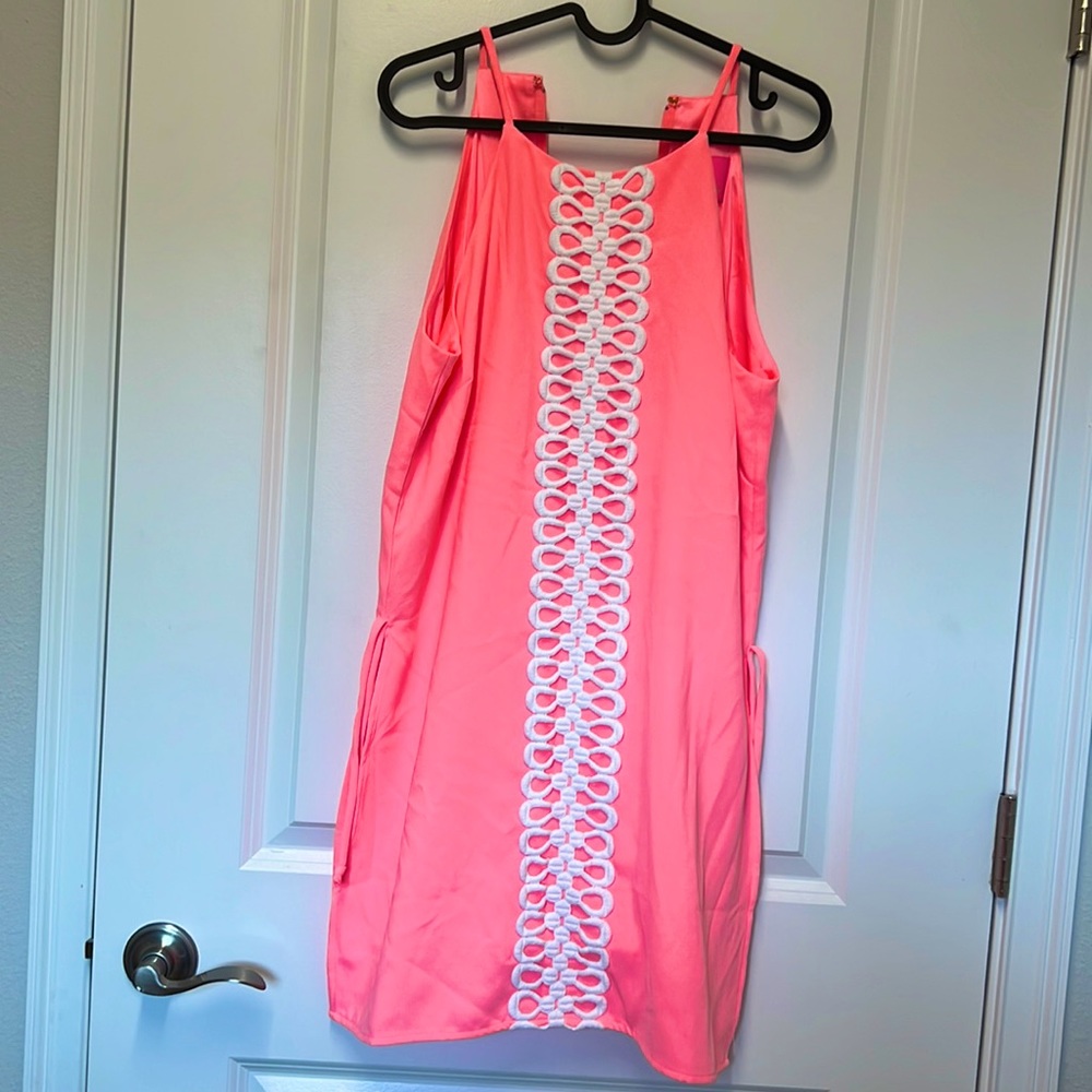 Women’s Size 4 Lilly Pulitzer romper.